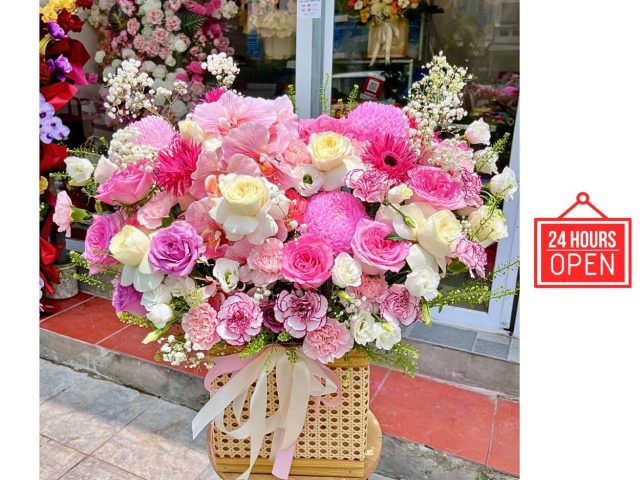 lang-hoa-chuc-mung-tong-hong-lht01-cua-hang-hoa-tuoi-kt-nhan-bach-mai-ha-noi