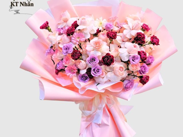 bo-hoa-chuc-mung-tong-hong-tim-bht025-cua-hang-hoa-tuoi-kt-nhan-bach-mai-ha-noi