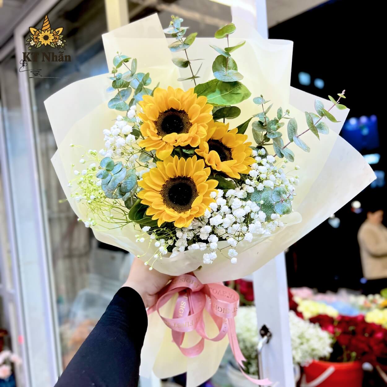 bo-hoa-huong-duong-chuc-mung-bht030-cua-hang-hoa-tuoi-kt-nhan-bach-mai-ha-noi
