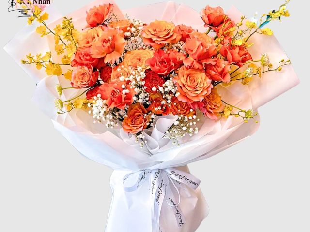 bo-hoa-chuc-mung-tong-cam-vang-bht021-cua-hang-hoa-tuoi-kt-nhan-bach-mai-ha-noi