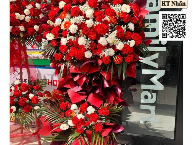 ke-hoa-chuc-mung-tong-do-kht016-cua-hang-hoa-tuoi-kt-nhan-bach-mai-ha-noi
