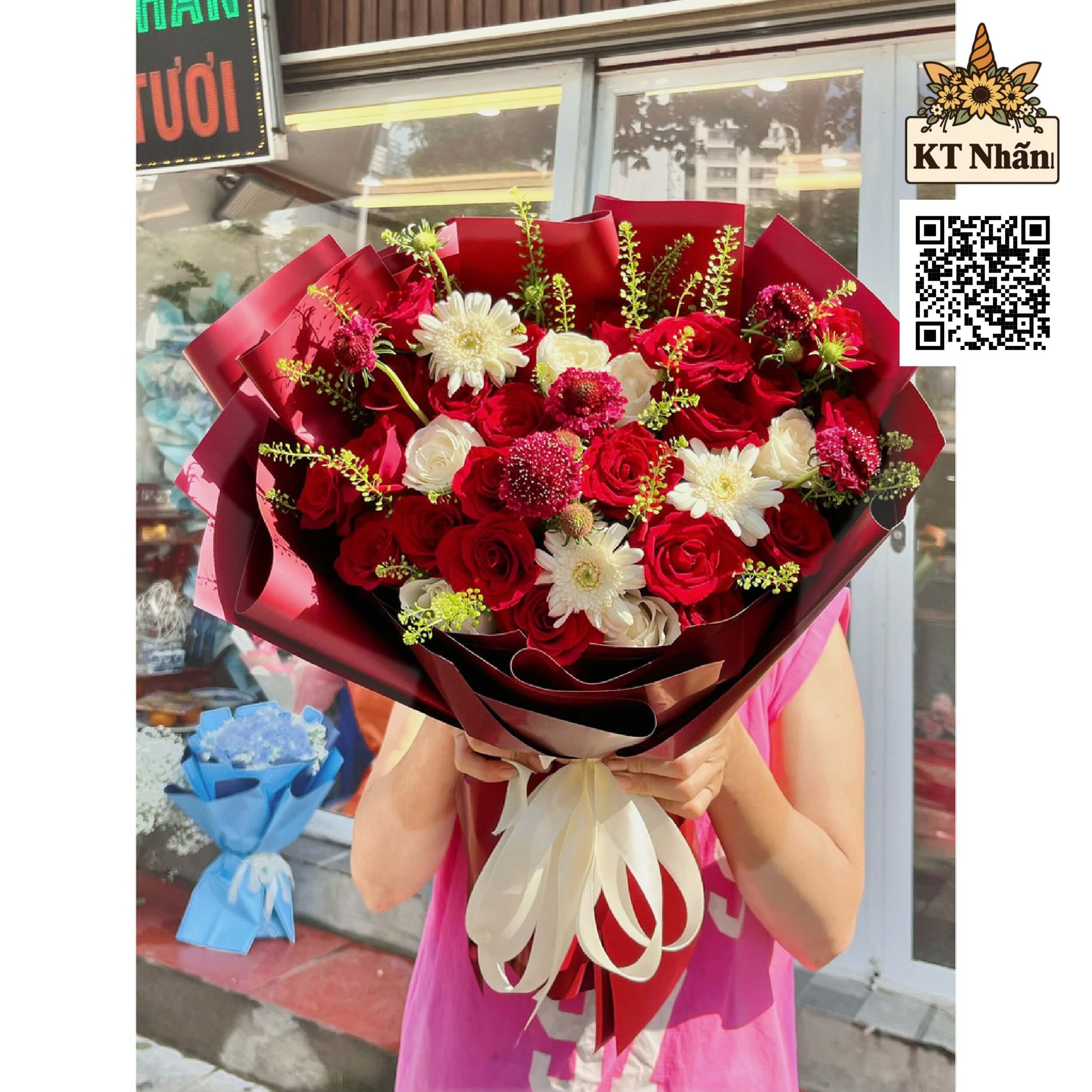 bo-hoa-chuc-mung-bht050-cua-hang-hoa-tuoi-kt-nhan-bach-mai-ha-noi bo-hoa-chuc-mung-bht050-cua-hang-hoa-tuoi-kt-nhan-bach-mai-ha-noi